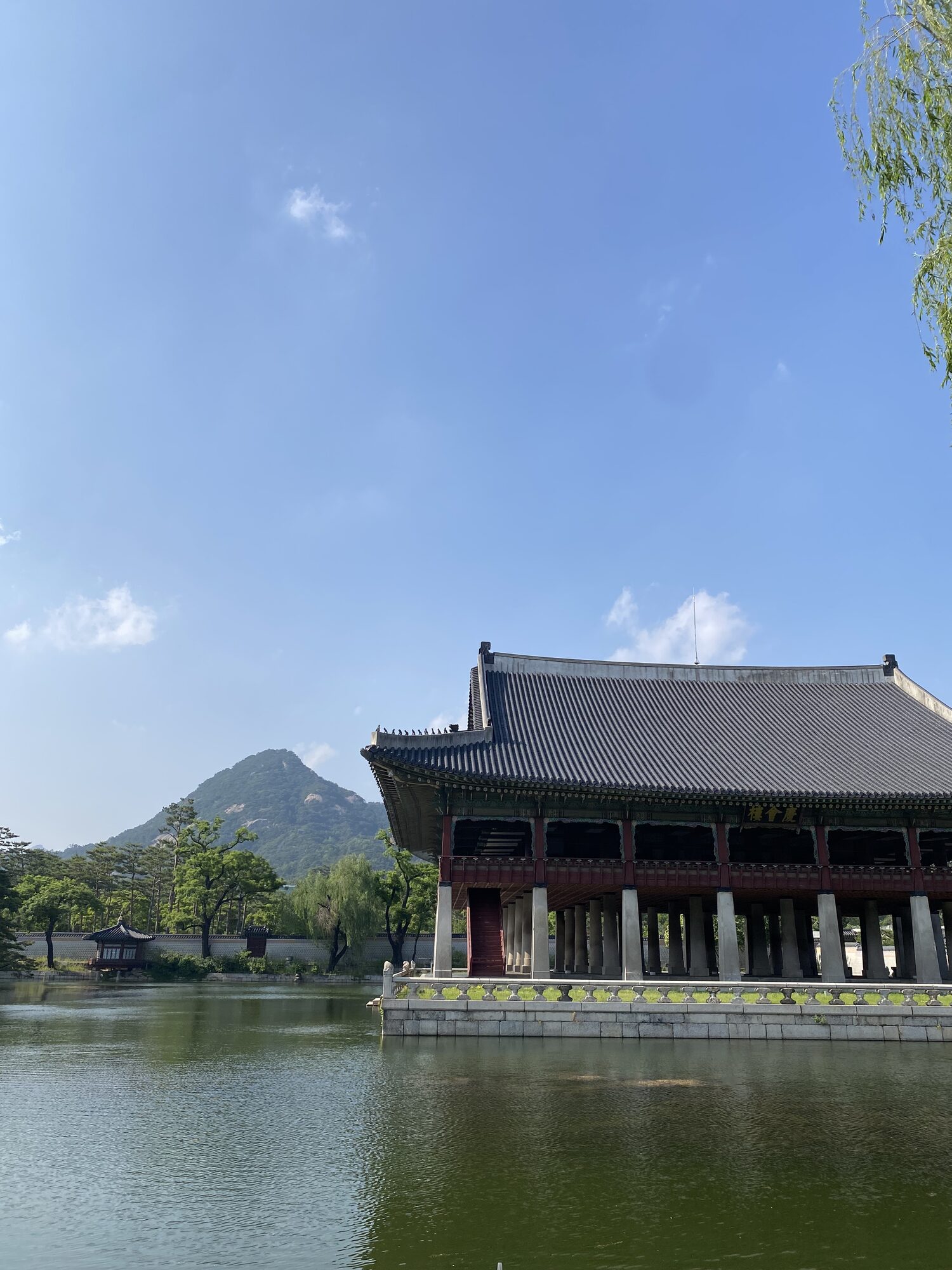 Gyeonghoeru pavilion